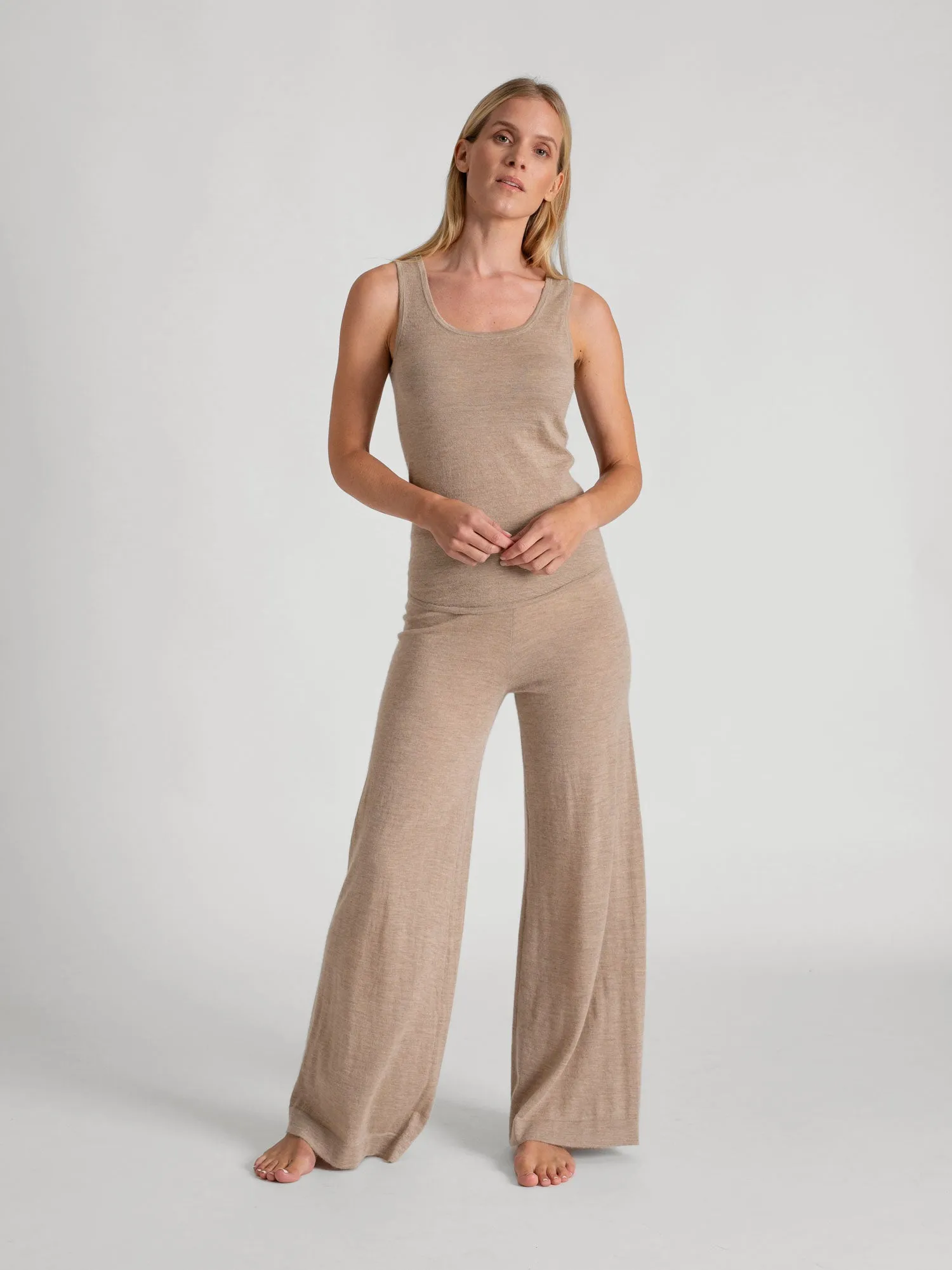 Cashmere pants "Air pants" - taupe